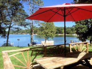 Charming Lake Cabin Rental for the Perfect Summer Vacation in North Michigan - West Branch - 2