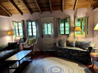 Four Bedroom Lakefront Cabin Rental near Hanover, New Hampshire - 9