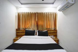 Hotel O Apollo - Ahmedabad - 8