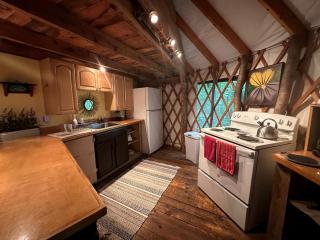 Luxury Yurt Rental Hidden in the Forest near Bristol, Vermont - 5