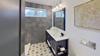 Crestwood 1301 Premier 1 Bedroom plus Loft - 6
