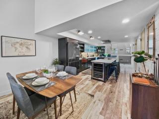 1674 Captain Mollys Hideout! Walk to Slopes! Hottub Pool! by SkyRun Park City - 1