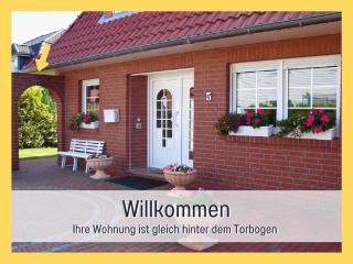 "Bremerhaven-Langen" in Geestland-Langen - modern eingerichtete FeWo mit Garten, WLAN & Parkplatz - ruhig & stadtnah - - 0