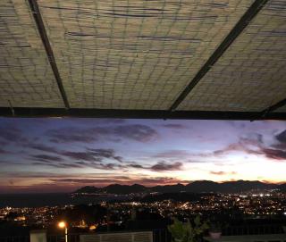 Vue mer appartement duplex en bas de maison - Mougins - 9