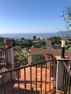 Vue mer appartement duplex en bas de maison - Mougins - 6