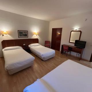 Hotel Unzaga Plaza - Eibar - 5