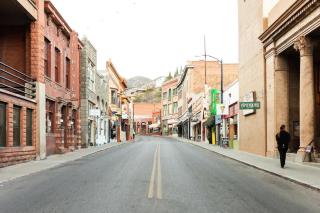 The Signature King with Mountain Views - Bisbee - 5