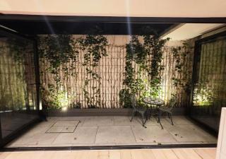 Chic 2 Bedroom Modern Cave House - 1