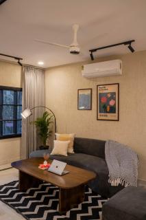 Ultra Luxury 3BHK Stylish Apartment, Walk to Taj Mahal, 1500SQFT - Agra - 5