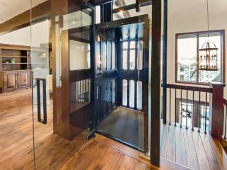 2744 The Cove! Modern Luxury Townhome with Hot Tub, Pool, Private Elevator, and Shuttle to the Slopes! by SkyRun Park City - Park City - 6