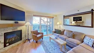 Crestwood 2102 Deluxe 2 Bedroom - 3