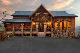 Cabin Fever, free tickets, no catch! - Sevierville - 0