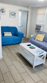 Hidden Gem, 2br 2br Condo footsteps from the beach and boardwalk! - Seaside Heights - 3
