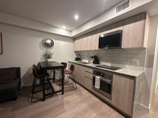 Downtown Center Silverstone Tower I and II Long-Term Booking Only Your second home in Vancouver - Vancouver - 5