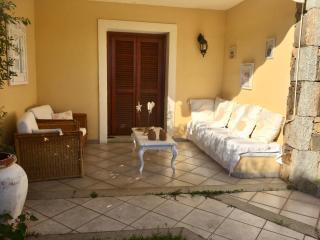 Luxury apartment Erica sea view with common swimming pool just 10 mt from the beach - 5