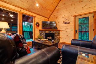 Cherokee Wind, free tickets, no catch! - Pigeon Forge - 5