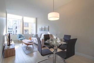 Beautiful Downtown Unit - Vancouver - 5