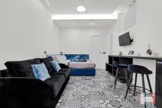 PAB60 -Crescenzago-Luxury Blue House - Milan - 0