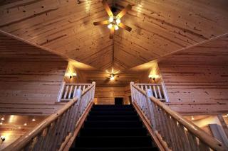 Stunning Cabin Rental for Large Groups Nestled in the Forest near Lanesboro, Minnesota - 9