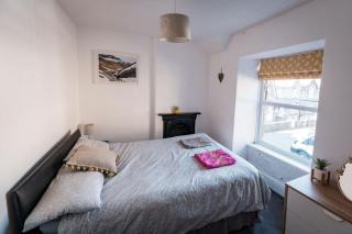 Park Square Retreat in Blaenau - Blaenau Ffestiniog - 0