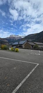 Villa Russell Hotel&Apartments - Torla - 8