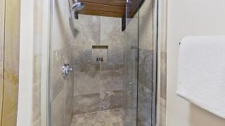 Crestwood 2313 Deluxe 1 Bedroom Plus Loft - 9