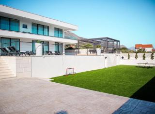 Sunset Serenity Villa with Pool, Gym and Sauna - Kaštela - 9