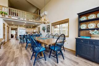 Cedar Lane Getaway - 3