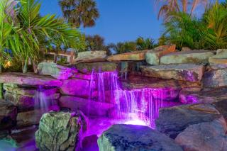 Tropical Beach Resorts - Sarasota - 6