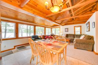 Steps to Lakefront Dog-Friendly Cabin in Levering - Pellston - 0