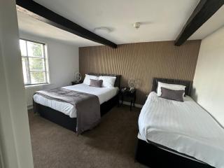 Norwood House - 7
