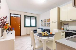 APP 19-Elegante Mansarda con Terrazzo e Parcheggio - Monza - 5