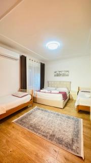 Central Duplex Tirana up to 10 Guests 2 Baths & Kitchen - Tirana - 7