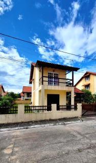 House in front of the beach - 0