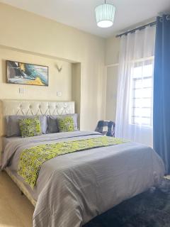 Regal Suites with pool - 5
