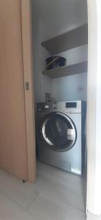 Your Laureles home away from home, great rates! - Medellín - 5