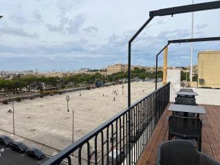Florette Suite 2BR with Stunning Lounge Terrace by ArcoBnb - Floriana - 1
