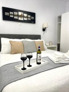 Athens Praxitelous Vibes & Nest - 8