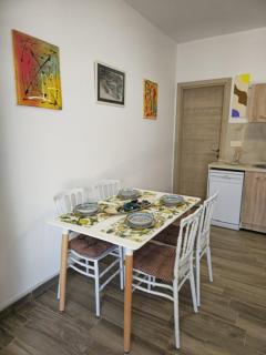 Apartman Una Rezevici - Reževići - 4