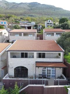 Apartman Una Rezevici - Reževići - 1
