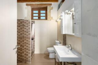 Arodamos Villa with a pool, children's games, and BBQ, perfect for 23 people! - 3