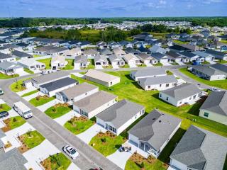 Brand New 2-2 Villa with Golf Cart - Leesburg - 3