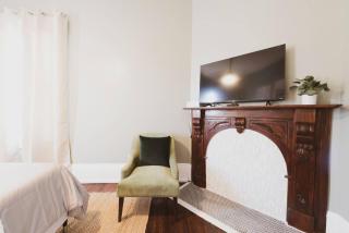Entire Duplex 2 APTS & 6 BDRS near Forsyth Park! - Savannah - 5