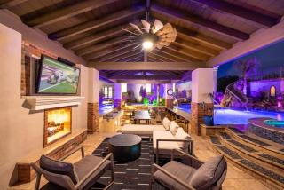 HOZHO Grand Estate on Sunnyside Villa - Scottsdale - 2