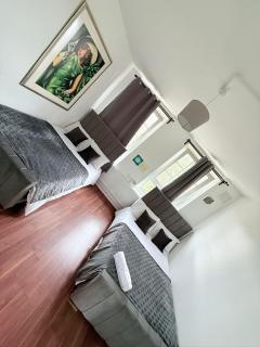 Shadwell chic stay- private room in ring house, 3 minutes to station, near central London - 4