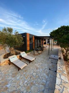 Strandhaus Danica Bain Mit Pool Und Frühstück - Pristanišće - 7