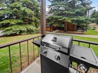 Park City Gem at Red Pine! Cozy Ski Condo with Heated Pools and Hot Tubs! B4 by SkyRun Park City - Park City - 2