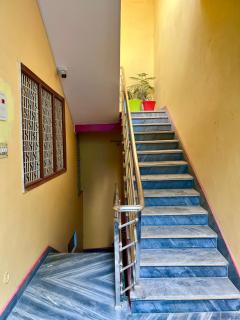 Most beautiful room in Varanasi, just 100m from Arti Ghat - Varanasi - 1