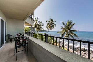 Oceanfront Condo with Stunning Views - Kailua-Kona - 8