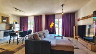 Große Wohnung in Palit mit Privatem Balkon - Palit - 0